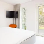 Blooming Hotel