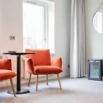 Blooming Hotel