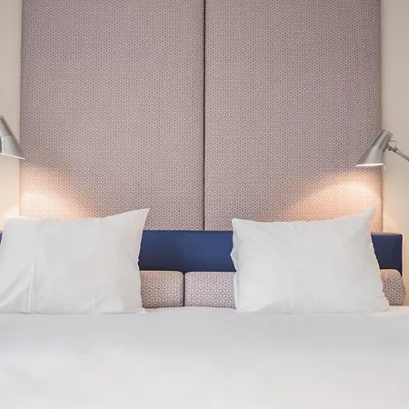 Blooming Hotel 4*