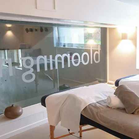 Blooming Hotel 4*