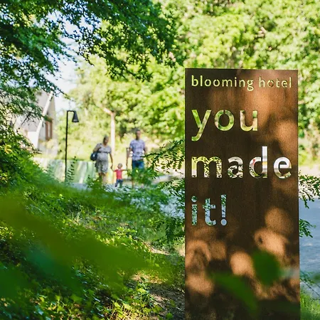 Blooming Hotel